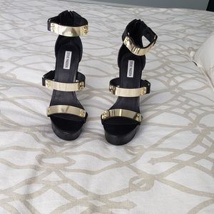 Steve Madden Areaa Black and Gold-Plated Platform